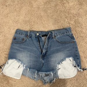 Signature 8 Denim Shorts